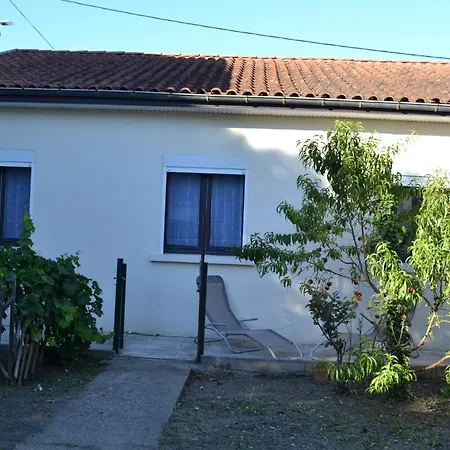 Maison Indépendante Avec Jardin Et Parking Cenon